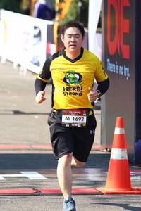 BIB: 1692
                            <button type="button" onclick="openModal(6990133)" class="btn btn-primary btn-sm float-right btn-popup" data-toggle="modal" data-target=".modal-high-quality">
                        <i class="fas fa-shopping-cart"></i> Add to Cart
                    </button>
                                            <button type="button" onclick="isThisMe(6990133, true)" class="btn btn-success btn-sm float-right btn-popup btn-isme hidden" data-toggle="tooltip" data-placement="bottom" title="นี่คือรูปของคุณใช่ไหม คลิกที่นี่เพื่อเอาเข้าอัลบั้ม">
                        <i class="fas fa-plus"></i> Add to album
                    </button>
                    <button type="button" onclick="isThisMe(6990133, false)" class="btn btn-warning btn-sm float-right btn-popup btn-isnotme hidden">
                        <i class="fas fa-ban"></i> Remove from album
                    </button>