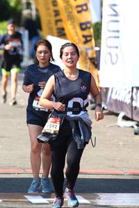 BIB: 1592
                            <button type="button" onclick="openModal(6994535)" class="btn btn-primary btn-sm float-right btn-popup" data-toggle="modal" data-target=".modal-high-quality">
                        <i class="fas fa-shopping-cart"></i> Add to Cart
                    </button>
                                            <button type="button" onclick="isThisMe(6994535, true)" class="btn btn-success btn-sm float-right btn-popup btn-isme hidden" data-toggle="tooltip" data-placement="bottom" title="นี่คือรูปของคุณใช่ไหม คลิกที่นี่เพื่อเอาเข้าอัลบั้ม">
                        <i class="fas fa-plus"></i> Add to album
                    </button>
                    <button type="button" onclick="isThisMe(6994535, false)" class="btn btn-warning btn-sm float-right btn-popup btn-isnotme hidden">
                        <i class="fas fa-ban"></i> Remove from album
                    </button>