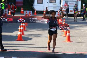 BIB: 285
                            <button type="button" onclick="openModal(6991114)" class="btn btn-primary btn-sm float-right btn-popup" data-toggle="modal" data-target=".modal-high-quality">
                        <i class="fas fa-shopping-cart"></i> Add to Cart
                    </button>
                                            <button type="button" onclick="isThisMe(6991114, true)" class="btn btn-success btn-sm float-right btn-popup btn-isme hidden" data-toggle="tooltip" data-placement="bottom" title="นี่คือรูปของคุณใช่ไหม คลิกที่นี่เพื่อเอาเข้าอัลบั้ม">
                        <i class="fas fa-plus"></i> Add to album
                    </button>
                    <button type="button" onclick="isThisMe(6991114, false)" class="btn btn-warning btn-sm float-right btn-popup btn-isnotme hidden">
                        <i class="fas fa-ban"></i> Remove from album
                    </button>