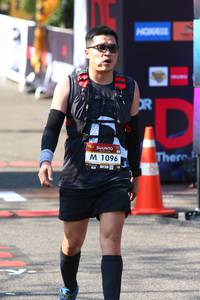 BIB: 1096
                            <button type="button" onclick="openModal(6989866)" class="btn btn-primary btn-sm float-right btn-popup" data-toggle="modal" data-target=".modal-high-quality">
                        <i class="fas fa-shopping-cart"></i> Add to Cart
                    </button>
                                            <button type="button" onclick="isThisMe(6989866, true)" class="btn btn-success btn-sm float-right btn-popup btn-isme hidden" data-toggle="tooltip" data-placement="bottom" title="นี่คือรูปของคุณใช่ไหม คลิกที่นี่เพื่อเอาเข้าอัลบั้ม">
                        <i class="fas fa-plus"></i> Add to album
                    </button>
                    <button type="button" onclick="isThisMe(6989866, false)" class="btn btn-warning btn-sm float-right btn-popup btn-isnotme hidden">
                        <i class="fas fa-ban"></i> Remove from album
                    </button>