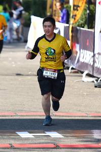 BIB: 1692, 
                            <button type="button" onclick="openModal(6990131)" class="btn btn-primary btn-sm float-right btn-popup" data-toggle="modal" data-target=".modal-high-quality">
                        <i class="fas fa-shopping-cart"></i> Add to Cart
                    </button>
                                            <button type="button" onclick="isThisMe(6990131, true)" class="btn btn-success btn-sm float-right btn-popup btn-isme hidden" data-toggle="tooltip" data-placement="bottom" title="นี่คือรูปของคุณใช่ไหม คลิกที่นี่เพื่อเอาเข้าอัลบั้ม">
                        <i class="fas fa-plus"></i> Add to album
                    </button>
                    <button type="button" onclick="isThisMe(6990131, false)" class="btn btn-warning btn-sm float-right btn-popup btn-isnotme hidden">
                        <i class="fas fa-ban"></i> Remove from album
                    </button>