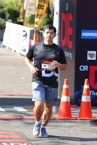 BIB: 122
                            <button type="button" onclick="openModal(6995801)" class="btn btn-primary btn-sm float-right btn-popup" data-toggle="modal" data-target=".modal-high-quality">
                        <i class="fas fa-shopping-cart"></i> Add to Cart
                    </button>
                                            <button type="button" onclick="isThisMe(6995801, true)" class="btn btn-success btn-sm float-right btn-popup btn-isme hidden" data-toggle="tooltip" data-placement="bottom" title="นี่คือรูปของคุณใช่ไหม คลิกที่นี่เพื่อเอาเข้าอัลบั้ม">
                        <i class="fas fa-plus"></i> Add to album
                    </button>
                    <button type="button" onclick="isThisMe(6995801, false)" class="btn btn-warning btn-sm float-right btn-popup btn-isnotme hidden">
                        <i class="fas fa-ban"></i> Remove from album
                    </button>