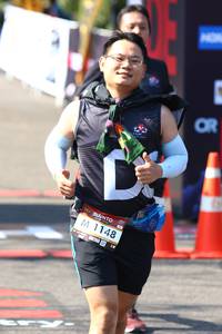 BIB: 1148
                            <button type="button" onclick="openModal(6994960)" class="btn btn-primary btn-sm float-right btn-popup" data-toggle="modal" data-target=".modal-high-quality">
                        <i class="fas fa-shopping-cart"></i> Add to Cart
                    </button>
                                            <button type="button" onclick="isThisMe(6994960, true)" class="btn btn-success btn-sm float-right btn-popup btn-isme hidden" data-toggle="tooltip" data-placement="bottom" title="นี่คือรูปของคุณใช่ไหม คลิกที่นี่เพื่อเอาเข้าอัลบั้ม">
                        <i class="fas fa-plus"></i> Add to album
                    </button>
                    <button type="button" onclick="isThisMe(6994960, false)" class="btn btn-warning btn-sm float-right btn-popup btn-isnotme hidden">
                        <i class="fas fa-ban"></i> Remove from album
                    </button>