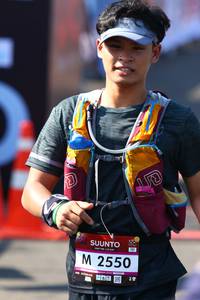 BIB: 2550
                            <button type="button" onclick="openModal(6993973)" class="btn btn-primary btn-sm float-right btn-popup" data-toggle="modal" data-target=".modal-high-quality">
                        <i class="fas fa-shopping-cart"></i> Add to Cart
                    </button>
                                            <button type="button" onclick="isThisMe(6993973, true)" class="btn btn-success btn-sm float-right btn-popup btn-isme hidden" data-toggle="tooltip" data-placement="bottom" title="นี่คือรูปของคุณใช่ไหม คลิกที่นี่เพื่อเอาเข้าอัลบั้ม">
                        <i class="fas fa-plus"></i> Add to album
                    </button>
                    <button type="button" onclick="isThisMe(6993973, false)" class="btn btn-warning btn-sm float-right btn-popup btn-isnotme hidden">
                        <i class="fas fa-ban"></i> Remove from album
                    </button>