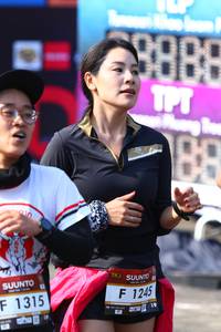 BIB: 1245, 1315
                            <button type="button" onclick="openModal(6993828)" class="btn btn-primary btn-sm float-right btn-popup" data-toggle="modal" data-target=".modal-high-quality">
                        <i class="fas fa-shopping-cart"></i> Add to Cart
                    </button>
                                            <button type="button" onclick="isThisMe(6993828, true)" class="btn btn-success btn-sm float-right btn-popup btn-isme hidden" data-toggle="tooltip" data-placement="bottom" title="นี่คือรูปของคุณใช่ไหม คลิกที่นี่เพื่อเอาเข้าอัลบั้ม">
                        <i class="fas fa-plus"></i> Add to album
                    </button>
                    <button type="button" onclick="isThisMe(6993828, false)" class="btn btn-warning btn-sm float-right btn-popup btn-isnotme hidden">
                        <i class="fas fa-ban"></i> Remove from album
                    </button>