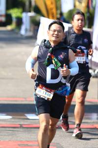 BIB: 1234, 1148
                            <button type="button" onclick="openModal(6994938)" class="btn btn-primary btn-sm float-right btn-popup" data-toggle="modal" data-target=".modal-high-quality">
                        <i class="fas fa-shopping-cart"></i> Add to Cart
                    </button>
                                            <button type="button" onclick="isThisMe(6994938, true)" class="btn btn-success btn-sm float-right btn-popup btn-isme hidden" data-toggle="tooltip" data-placement="bottom" title="นี่คือรูปของคุณใช่ไหม คลิกที่นี่เพื่อเอาเข้าอัลบั้ม">
                        <i class="fas fa-plus"></i> Add to album
                    </button>
                    <button type="button" onclick="isThisMe(6994938, false)" class="btn btn-warning btn-sm float-right btn-popup btn-isnotme hidden">
                        <i class="fas fa-ban"></i> Remove from album
                    </button>