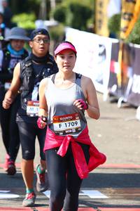 BIB: 1709
                            <button type="button" onclick="openModal(6996014)" class="btn btn-primary btn-sm float-right btn-popup" data-toggle="modal" data-target=".modal-high-quality">
                        <i class="fas fa-shopping-cart"></i> Add to Cart
                    </button>
                                            <button type="button" onclick="isThisMe(6996014, true)" class="btn btn-success btn-sm float-right btn-popup btn-isme hidden" data-toggle="tooltip" data-placement="bottom" title="นี่คือรูปของคุณใช่ไหม คลิกที่นี่เพื่อเอาเข้าอัลบั้ม">
                        <i class="fas fa-plus"></i> Add to album
                    </button>
                    <button type="button" onclick="isThisMe(6996014, false)" class="btn btn-warning btn-sm float-right btn-popup btn-isnotme hidden">
                        <i class="fas fa-ban"></i> Remove from album
                    </button>