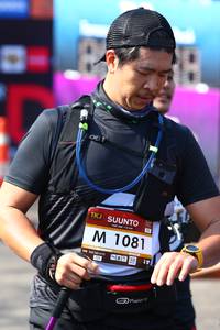 BIB: 1081
                            <button type="button" onclick="openModal(6997784)" class="btn btn-primary btn-sm float-right btn-popup" data-toggle="modal" data-target=".modal-high-quality">
                        <i class="fas fa-shopping-cart"></i> Add to Cart
                    </button>
                                            <button type="button" onclick="isThisMe(6997784, true)" class="btn btn-success btn-sm float-right btn-popup btn-isme hidden" data-toggle="tooltip" data-placement="bottom" title="นี่คือรูปของคุณใช่ไหม คลิกที่นี่เพื่อเอาเข้าอัลบั้ม">
                        <i class="fas fa-plus"></i> Add to album
                    </button>
                    <button type="button" onclick="isThisMe(6997784, false)" class="btn btn-warning btn-sm float-right btn-popup btn-isnotme hidden">
                        <i class="fas fa-ban"></i> Remove from album
                    </button>