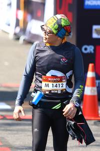 BIB: 1412
                            <button type="button" onclick="openModal(6999639)" class="btn btn-primary btn-sm float-right btn-popup" data-toggle="modal" data-target=".modal-high-quality">
                        <i class="fas fa-shopping-cart"></i> Add to Cart
                    </button>
                                            <button type="button" onclick="isThisMe(6999639, true)" class="btn btn-success btn-sm float-right btn-popup btn-isme hidden" data-toggle="tooltip" data-placement="bottom" title="นี่คือรูปของคุณใช่ไหม คลิกที่นี่เพื่อเอาเข้าอัลบั้ม">
                        <i class="fas fa-plus"></i> Add to album
                    </button>
                    <button type="button" onclick="isThisMe(6999639, false)" class="btn btn-warning btn-sm float-right btn-popup btn-isnotme hidden">
                        <i class="fas fa-ban"></i> Remove from album
                    </button>