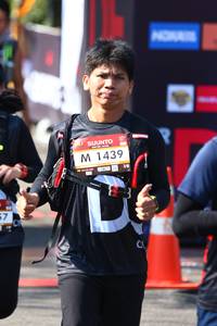 BIB: 1439
                            <button type="button" onclick="openModal(6997083)" class="btn btn-primary btn-sm float-right btn-popup" data-toggle="modal" data-target=".modal-high-quality">
                        <i class="fas fa-shopping-cart"></i> Add to Cart
                    </button>
                                            <button type="button" onclick="isThisMe(6997083, true)" class="btn btn-success btn-sm float-right btn-popup btn-isme hidden" data-toggle="tooltip" data-placement="bottom" title="นี่คือรูปของคุณใช่ไหม คลิกที่นี่เพื่อเอาเข้าอัลบั้ม">
                        <i class="fas fa-plus"></i> Add to album
                    </button>
                    <button type="button" onclick="isThisMe(6997083, false)" class="btn btn-warning btn-sm float-right btn-popup btn-isnotme hidden">
                        <i class="fas fa-ban"></i> Remove from album
                    </button>