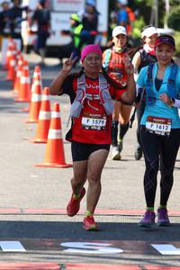 BIB: 1612, 1579
                            <button type="button" onclick="openModal(7001472)" class="btn btn-primary btn-sm float-right btn-popup" data-toggle="modal" data-target=".modal-high-quality">
                        <i class="fas fa-shopping-cart"></i> Add to Cart
                    </button>
                                            <button type="button" onclick="isThisMe(7001472, true)" class="btn btn-success btn-sm float-right btn-popup btn-isme hidden" data-toggle="tooltip" data-placement="bottom" title="นี่คือรูปของคุณใช่ไหม คลิกที่นี่เพื่อเอาเข้าอัลบั้ม">
                        <i class="fas fa-plus"></i> Add to album
                    </button>
                    <button type="button" onclick="isThisMe(7001472, false)" class="btn btn-warning btn-sm float-right btn-popup btn-isnotme hidden">
                        <i class="fas fa-ban"></i> Remove from album
                    </button>