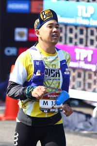 BIB: 201
                            <button type="button" onclick="openModal(7009639)" class="btn btn-primary btn-sm float-right btn-popup" data-toggle="modal" data-target=".modal-high-quality">
                        <i class="fas fa-shopping-cart"></i> Add to Cart
                    </button>
                                            <button type="button" onclick="isThisMe(7009639, true)" class="btn btn-success btn-sm float-right btn-popup btn-isme hidden" data-toggle="tooltip" data-placement="bottom" title="นี่คือรูปของคุณใช่ไหม คลิกที่นี่เพื่อเอาเข้าอัลบั้ม">
                        <i class="fas fa-plus"></i> Add to album
                    </button>
                    <button type="button" onclick="isThisMe(7009639, false)" class="btn btn-warning btn-sm float-right btn-popup btn-isnotme hidden">
                        <i class="fas fa-ban"></i> Remove from album
                    </button>