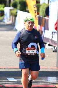 BIB: 1261
                            <button type="button" onclick="openModal(7003502)" class="btn btn-primary btn-sm float-right btn-popup" data-toggle="modal" data-target=".modal-high-quality">
                        <i class="fas fa-shopping-cart"></i> Add to Cart
                    </button>
                                            <button type="button" onclick="isThisMe(7003502, true)" class="btn btn-success btn-sm float-right btn-popup btn-isme hidden" data-toggle="tooltip" data-placement="bottom" title="นี่คือรูปของคุณใช่ไหม คลิกที่นี่เพื่อเอาเข้าอัลบั้ม">
                        <i class="fas fa-plus"></i> Add to album
                    </button>
                    <button type="button" onclick="isThisMe(7003502, false)" class="btn btn-warning btn-sm float-right btn-popup btn-isnotme hidden">
                        <i class="fas fa-ban"></i> Remove from album
                    </button>