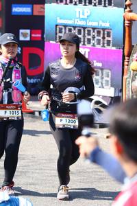 BIB: 1015, 1200
                            <button type="button" onclick="openModal(7012158)" class="btn btn-primary btn-sm float-right btn-popup" data-toggle="modal" data-target=".modal-high-quality">
                        <i class="fas fa-shopping-cart"></i> Add to Cart
                    </button>
                                            <button type="button" onclick="isThisMe(7012158, true)" class="btn btn-success btn-sm float-right btn-popup btn-isme hidden" data-toggle="tooltip" data-placement="bottom" title="นี่คือรูปของคุณใช่ไหม คลิกที่นี่เพื่อเอาเข้าอัลบั้ม">
                        <i class="fas fa-plus"></i> Add to album
                    </button>
                    <button type="button" onclick="isThisMe(7012158, false)" class="btn btn-warning btn-sm float-right btn-popup btn-isnotme hidden">
                        <i class="fas fa-ban"></i> Remove from album
                    </button>