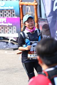 BIB: 1285
                            <button type="button" onclick="openModal(7012097)" class="btn btn-primary btn-sm float-right btn-popup" data-toggle="modal" data-target=".modal-high-quality">
                        <i class="fas fa-shopping-cart"></i> Add to Cart
                    </button>
                                            <button type="button" onclick="isThisMe(7012097, true)" class="btn btn-success btn-sm float-right btn-popup btn-isme hidden" data-toggle="tooltip" data-placement="bottom" title="นี่คือรูปของคุณใช่ไหม คลิกที่นี่เพื่อเอาเข้าอัลบั้ม">
                        <i class="fas fa-plus"></i> Add to album
                    </button>
                    <button type="button" onclick="isThisMe(7012097, false)" class="btn btn-warning btn-sm float-right btn-popup btn-isnotme hidden">
                        <i class="fas fa-ban"></i> Remove from album
                    </button>