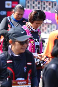 BIB: 
                            <button type="button" onclick="openModal(7054906)" class="btn btn-primary btn-sm float-right btn-popup" data-toggle="modal" data-target=".modal-high-quality">
                        <i class="fas fa-shopping-cart"></i> Add to Cart
                    </button>
                                            <button type="button" onclick="isThisMe(7054906, true)" class="btn btn-success btn-sm float-right btn-popup btn-isme hidden" data-toggle="tooltip" data-placement="bottom" title="นี่คือรูปของคุณใช่ไหม คลิกที่นี่เพื่อเอาเข้าอัลบั้ม">
                        <i class="fas fa-plus"></i> Add to album
                    </button>
                    <button type="button" onclick="isThisMe(7054906, false)" class="btn btn-warning btn-sm float-right btn-popup btn-isnotme hidden">
                        <i class="fas fa-ban"></i> Remove from album
                    </button>