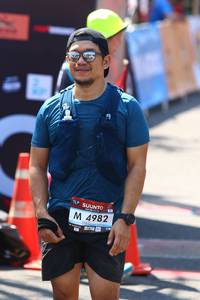 BIB: 4982
                            <button type="button" onclick="openModal(7071736)" class="btn btn-primary btn-sm float-right btn-popup" data-toggle="modal" data-target=".modal-high-quality">
                        <i class="fas fa-shopping-cart"></i> Add to Cart
                    </button>
                                            <button type="button" onclick="isThisMe(7071736, true)" class="btn btn-success btn-sm float-right btn-popup btn-isme hidden" data-toggle="tooltip" data-placement="bottom" title="นี่คือรูปของคุณใช่ไหม คลิกที่นี่เพื่อเอาเข้าอัลบั้ม">
                        <i class="fas fa-plus"></i> Add to album
                    </button>
                    <button type="button" onclick="isThisMe(7071736, false)" class="btn btn-warning btn-sm float-right btn-popup btn-isnotme hidden">
                        <i class="fas fa-ban"></i> Remove from album
                    </button>