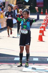 BIB: 5031
                            <button type="button" onclick="openModal(7072378)" class="btn btn-primary btn-sm float-right btn-popup" data-toggle="modal" data-target=".modal-high-quality">
                        <i class="fas fa-shopping-cart"></i> Add to Cart
                    </button>
                                            <button type="button" onclick="isThisMe(7072378, true)" class="btn btn-success btn-sm float-right btn-popup btn-isme hidden" data-toggle="tooltip" data-placement="bottom" title="นี่คือรูปของคุณใช่ไหม คลิกที่นี่เพื่อเอาเข้าอัลบั้ม">
                        <i class="fas fa-plus"></i> Add to album
                    </button>
                    <button type="button" onclick="isThisMe(7072378, false)" class="btn btn-warning btn-sm float-right btn-popup btn-isnotme hidden">
                        <i class="fas fa-ban"></i> Remove from album
                    </button>