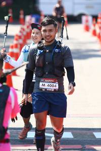 BIB: 4004
                            <button type="button" onclick="openModal(7072129)" class="btn btn-primary btn-sm float-right btn-popup" data-toggle="modal" data-target=".modal-high-quality">
                        <i class="fas fa-shopping-cart"></i> Add to Cart
                    </button>
                                            <button type="button" onclick="isThisMe(7072129, true)" class="btn btn-success btn-sm float-right btn-popup btn-isme hidden" data-toggle="tooltip" data-placement="bottom" title="นี่คือรูปของคุณใช่ไหม คลิกที่นี่เพื่อเอาเข้าอัลบั้ม">
                        <i class="fas fa-plus"></i> Add to album
                    </button>
                    <button type="button" onclick="isThisMe(7072129, false)" class="btn btn-warning btn-sm float-right btn-popup btn-isnotme hidden">
                        <i class="fas fa-ban"></i> Remove from album
                    </button>