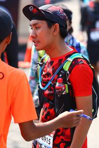 BIB: 4915, 
                            <button type="button" onclick="openModal(7072015)" class="btn btn-primary btn-sm float-right btn-popup" data-toggle="modal" data-target=".modal-high-quality">
                        <i class="fas fa-shopping-cart"></i> Add to Cart
                    </button>
                                            <button type="button" onclick="isThisMe(7072015, true)" class="btn btn-success btn-sm float-right btn-popup btn-isme hidden" data-toggle="tooltip" data-placement="bottom" title="นี่คือรูปของคุณใช่ไหม คลิกที่นี่เพื่อเอาเข้าอัลบั้ม">
                        <i class="fas fa-plus"></i> Add to album
                    </button>
                    <button type="button" onclick="isThisMe(7072015, false)" class="btn btn-warning btn-sm float-right btn-popup btn-isnotme hidden">
                        <i class="fas fa-ban"></i> Remove from album
                    </button>