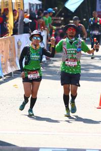 BIB: 2102, 2893
                            <button type="button" onclick="openModal(7077378)" class="btn btn-primary btn-sm float-right btn-popup" data-toggle="modal" data-target=".modal-high-quality">
                        <i class="fas fa-shopping-cart"></i> Add to Cart
                    </button>
                                            <button type="button" onclick="isThisMe(7077378, true)" class="btn btn-success btn-sm float-right btn-popup btn-isme hidden" data-toggle="tooltip" data-placement="bottom" title="นี่คือรูปของคุณใช่ไหม คลิกที่นี่เพื่อเอาเข้าอัลบั้ม">
                        <i class="fas fa-plus"></i> Add to album
                    </button>
                    <button type="button" onclick="isThisMe(7077378, false)" class="btn btn-warning btn-sm float-right btn-popup btn-isnotme hidden">
                        <i class="fas fa-ban"></i> Remove from album
                    </button>