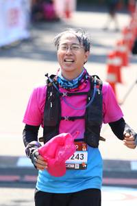 BIB: 243
                            <button type="button" onclick="openModal(7076881)" class="btn btn-primary btn-sm float-right btn-popup" data-toggle="modal" data-target=".modal-high-quality">
                        <i class="fas fa-shopping-cart"></i> Add to Cart
                    </button>
                                            <button type="button" onclick="isThisMe(7076881, true)" class="btn btn-success btn-sm float-right btn-popup btn-isme hidden" data-toggle="tooltip" data-placement="bottom" title="นี่คือรูปของคุณใช่ไหม คลิกที่นี่เพื่อเอาเข้าอัลบั้ม">
                        <i class="fas fa-plus"></i> Add to album
                    </button>
                    <button type="button" onclick="isThisMe(7076881, false)" class="btn btn-warning btn-sm float-right btn-popup btn-isnotme hidden">
                        <i class="fas fa-ban"></i> Remove from album
                    </button>