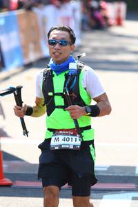 BIB: 4011
                            <button type="button" onclick="openModal(7078840)" class="btn btn-primary btn-sm float-right btn-popup" data-toggle="modal" data-target=".modal-high-quality">
                        <i class="fas fa-shopping-cart"></i> Add to Cart
                    </button>
                                            <button type="button" onclick="isThisMe(7078840, true)" class="btn btn-success btn-sm float-right btn-popup btn-isme hidden" data-toggle="tooltip" data-placement="bottom" title="นี่คือรูปของคุณใช่ไหม คลิกที่นี่เพื่อเอาเข้าอัลบั้ม">
                        <i class="fas fa-plus"></i> Add to album
                    </button>
                    <button type="button" onclick="isThisMe(7078840, false)" class="btn btn-warning btn-sm float-right btn-popup btn-isnotme hidden">
                        <i class="fas fa-ban"></i> Remove from album
                    </button>