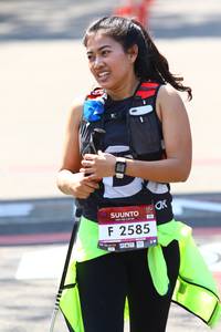 BIB: 2585, 208
                            <button type="button" onclick="openModal(7074143)" class="btn btn-primary btn-sm float-right btn-popup" data-toggle="modal" data-target=".modal-high-quality">
                        <i class="fas fa-shopping-cart"></i> Add to Cart
                    </button>
                                            <button type="button" onclick="isThisMe(7074143, true)" class="btn btn-success btn-sm float-right btn-popup btn-isme hidden" data-toggle="tooltip" data-placement="bottom" title="นี่คือรูปของคุณใช่ไหม คลิกที่นี่เพื่อเอาเข้าอัลบั้ม">
                        <i class="fas fa-plus"></i> Add to album
                    </button>
                    <button type="button" onclick="isThisMe(7074143, false)" class="btn btn-warning btn-sm float-right btn-popup btn-isnotme hidden">
                        <i class="fas fa-ban"></i> Remove from album
                    </button>