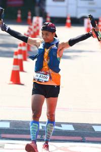 BIB: 4200
                            <button type="button" onclick="openModal(7075679)" class="btn btn-primary btn-sm float-right btn-popup" data-toggle="modal" data-target=".modal-high-quality">
                        <i class="fas fa-shopping-cart"></i> Add to Cart
                    </button>
                                            <button type="button" onclick="isThisMe(7075679, true)" class="btn btn-success btn-sm float-right btn-popup btn-isme hidden" data-toggle="tooltip" data-placement="bottom" title="นี่คือรูปของคุณใช่ไหม คลิกที่นี่เพื่อเอาเข้าอัลบั้ม">
                        <i class="fas fa-plus"></i> Add to album
                    </button>
                    <button type="button" onclick="isThisMe(7075679, false)" class="btn btn-warning btn-sm float-right btn-popup btn-isnotme hidden">
                        <i class="fas fa-ban"></i> Remove from album
                    </button>