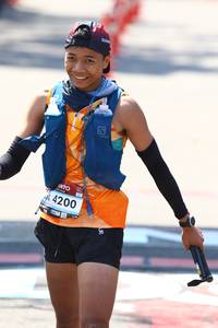 BIB: 4200
                            <button type="button" onclick="openModal(7075697)" class="btn btn-primary btn-sm float-right btn-popup" data-toggle="modal" data-target=".modal-high-quality">
                        <i class="fas fa-shopping-cart"></i> Add to Cart
                    </button>
                                            <button type="button" onclick="isThisMe(7075697, true)" class="btn btn-success btn-sm float-right btn-popup btn-isme hidden" data-toggle="tooltip" data-placement="bottom" title="นี่คือรูปของคุณใช่ไหม คลิกที่นี่เพื่อเอาเข้าอัลบั้ม">
                        <i class="fas fa-plus"></i> Add to album
                    </button>
                    <button type="button" onclick="isThisMe(7075697, false)" class="btn btn-warning btn-sm float-right btn-popup btn-isnotme hidden">
                        <i class="fas fa-ban"></i> Remove from album
                    </button>