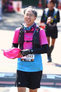 BIB: 4243
                            <button type="button" onclick="openModal(7076885)" class="btn btn-primary btn-sm float-right btn-popup" data-toggle="modal" data-target=".modal-high-quality">
                        <i class="fas fa-shopping-cart"></i> Add to Cart
                    </button>
                                            <button type="button" onclick="isThisMe(7076885, true)" class="btn btn-success btn-sm float-right btn-popup btn-isme hidden" data-toggle="tooltip" data-placement="bottom" title="นี่คือรูปของคุณใช่ไหม คลิกที่นี่เพื่อเอาเข้าอัลบั้ม">
                        <i class="fas fa-plus"></i> Add to album
                    </button>
                    <button type="button" onclick="isThisMe(7076885, false)" class="btn btn-warning btn-sm float-right btn-popup btn-isnotme hidden">
                        <i class="fas fa-ban"></i> Remove from album
                    </button>