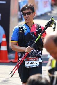 BIB: 4230
                            <button type="button" onclick="openModal(7078265)" class="btn btn-primary btn-sm float-right btn-popup" data-toggle="modal" data-target=".modal-high-quality">
                        <i class="fas fa-shopping-cart"></i> Add to Cart
                    </button>
                                            <button type="button" onclick="isThisMe(7078265, true)" class="btn btn-success btn-sm float-right btn-popup btn-isme hidden" data-toggle="tooltip" data-placement="bottom" title="นี่คือรูปของคุณใช่ไหม คลิกที่นี่เพื่อเอาเข้าอัลบั้ม">
                        <i class="fas fa-plus"></i> Add to album
                    </button>
                    <button type="button" onclick="isThisMe(7078265, false)" class="btn btn-warning btn-sm float-right btn-popup btn-isnotme hidden">
                        <i class="fas fa-ban"></i> Remove from album
                    </button>