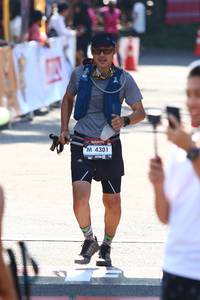 BIB: 4301
                            <button type="button" onclick="openModal(7083199)" class="btn btn-primary btn-sm float-right btn-popup" data-toggle="modal" data-target=".modal-high-quality">
                        <i class="fas fa-shopping-cart"></i> Add to Cart
                    </button>
                                            <button type="button" onclick="isThisMe(7083199, true)" class="btn btn-success btn-sm float-right btn-popup btn-isme hidden" data-toggle="tooltip" data-placement="bottom" title="นี่คือรูปของคุณใช่ไหม คลิกที่นี่เพื่อเอาเข้าอัลบั้ม">
                        <i class="fas fa-plus"></i> Add to album
                    </button>
                    <button type="button" onclick="isThisMe(7083199, false)" class="btn btn-warning btn-sm float-right btn-popup btn-isnotme hidden">
                        <i class="fas fa-ban"></i> Remove from album
                    </button>