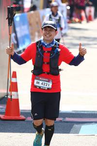 BIB: 4221
                            <button type="button" onclick="openModal(7083893)" class="btn btn-primary btn-sm float-right btn-popup" data-toggle="modal" data-target=".modal-high-quality">
                        <i class="fas fa-shopping-cart"></i> Add to Cart
                    </button>
                                            <button type="button" onclick="isThisMe(7083893, true)" class="btn btn-success btn-sm float-right btn-popup btn-isme hidden" data-toggle="tooltip" data-placement="bottom" title="นี่คือรูปของคุณใช่ไหม คลิกที่นี่เพื่อเอาเข้าอัลบั้ม">
                        <i class="fas fa-plus"></i> Add to album
                    </button>
                    <button type="button" onclick="isThisMe(7083893, false)" class="btn btn-warning btn-sm float-right btn-popup btn-isnotme hidden">
                        <i class="fas fa-ban"></i> Remove from album
                    </button>