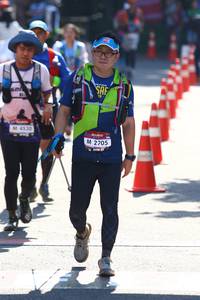 BIB: 4530, 2705
                            <button type="button" onclick="openModal(7084473)" class="btn btn-primary btn-sm float-right btn-popup" data-toggle="modal" data-target=".modal-high-quality">
                        <i class="fas fa-shopping-cart"></i> Add to Cart
                    </button>
                                            <button type="button" onclick="isThisMe(7084473, true)" class="btn btn-success btn-sm float-right btn-popup btn-isme hidden" data-toggle="tooltip" data-placement="bottom" title="นี่คือรูปของคุณใช่ไหม คลิกที่นี่เพื่อเอาเข้าอัลบั้ม">
                        <i class="fas fa-plus"></i> Add to album
                    </button>
                    <button type="button" onclick="isThisMe(7084473, false)" class="btn btn-warning btn-sm float-right btn-popup btn-isnotme hidden">
                        <i class="fas fa-ban"></i> Remove from album
                    </button>