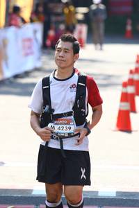 BIB: 4239
                            <button type="button" onclick="openModal(7081432)" class="btn btn-primary btn-sm float-right btn-popup" data-toggle="modal" data-target=".modal-high-quality">
                        <i class="fas fa-shopping-cart"></i> Add to Cart
                    </button>
                                            <button type="button" onclick="isThisMe(7081432, true)" class="btn btn-success btn-sm float-right btn-popup btn-isme hidden" data-toggle="tooltip" data-placement="bottom" title="นี่คือรูปของคุณใช่ไหม คลิกที่นี่เพื่อเอาเข้าอัลบั้ม">
                        <i class="fas fa-plus"></i> Add to album
                    </button>
                    <button type="button" onclick="isThisMe(7081432, false)" class="btn btn-warning btn-sm float-right btn-popup btn-isnotme hidden">
                        <i class="fas fa-ban"></i> Remove from album
                    </button>