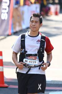 BIB: 4239
                            <button type="button" onclick="openModal(7081434)" class="btn btn-primary btn-sm float-right btn-popup" data-toggle="modal" data-target=".modal-high-quality">
                        <i class="fas fa-shopping-cart"></i> Add to Cart
                    </button>
                                            <button type="button" onclick="isThisMe(7081434, true)" class="btn btn-success btn-sm float-right btn-popup btn-isme hidden" data-toggle="tooltip" data-placement="bottom" title="นี่คือรูปของคุณใช่ไหม คลิกที่นี่เพื่อเอาเข้าอัลบั้ม">
                        <i class="fas fa-plus"></i> Add to album
                    </button>
                    <button type="button" onclick="isThisMe(7081434, false)" class="btn btn-warning btn-sm float-right btn-popup btn-isnotme hidden">
                        <i class="fas fa-ban"></i> Remove from album
                    </button>