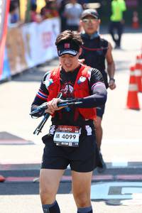 BIB: 4099
                            <button type="button" onclick="openModal(7081375)" class="btn btn-primary btn-sm float-right btn-popup" data-toggle="modal" data-target=".modal-high-quality">
                        <i class="fas fa-shopping-cart"></i> Add to Cart
                    </button>
                                            <button type="button" onclick="isThisMe(7081375, true)" class="btn btn-success btn-sm float-right btn-popup btn-isme hidden" data-toggle="tooltip" data-placement="bottom" title="นี่คือรูปของคุณใช่ไหม คลิกที่นี่เพื่อเอาเข้าอัลบั้ม">
                        <i class="fas fa-plus"></i> Add to album
                    </button>
                    <button type="button" onclick="isThisMe(7081375, false)" class="btn btn-warning btn-sm float-right btn-popup btn-isnotme hidden">
                        <i class="fas fa-ban"></i> Remove from album
                    </button>