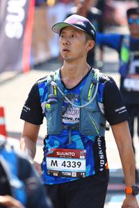 BIB: 4339
                            <button type="button" onclick="openModal(7080695)" class="btn btn-primary btn-sm float-right btn-popup" data-toggle="modal" data-target=".modal-high-quality">
                        <i class="fas fa-shopping-cart"></i> Add to Cart
                    </button>
                                            <button type="button" onclick="isThisMe(7080695, true)" class="btn btn-success btn-sm float-right btn-popup btn-isme hidden" data-toggle="tooltip" data-placement="bottom" title="นี่คือรูปของคุณใช่ไหม คลิกที่นี่เพื่อเอาเข้าอัลบั้ม">
                        <i class="fas fa-plus"></i> Add to album
                    </button>
                    <button type="button" onclick="isThisMe(7080695, false)" class="btn btn-warning btn-sm float-right btn-popup btn-isnotme hidden">
                        <i class="fas fa-ban"></i> Remove from album
                    </button>