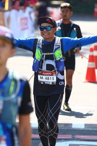 BIB: 4815, 
                            <button type="button" onclick="openModal(7080693)" class="btn btn-primary btn-sm float-right btn-popup" data-toggle="modal" data-target=".modal-high-quality">
                        <i class="fas fa-shopping-cart"></i> Add to Cart
                    </button>
                                            <button type="button" onclick="isThisMe(7080693, true)" class="btn btn-success btn-sm float-right btn-popup btn-isme hidden" data-toggle="tooltip" data-placement="bottom" title="นี่คือรูปของคุณใช่ไหม คลิกที่นี่เพื่อเอาเข้าอัลบั้ม">
                        <i class="fas fa-plus"></i> Add to album
                    </button>
                    <button type="button" onclick="isThisMe(7080693, false)" class="btn btn-warning btn-sm float-right btn-popup btn-isnotme hidden">
                        <i class="fas fa-ban"></i> Remove from album
                    </button>