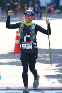 BIB: 4827
                            <button type="button" onclick="openModal(7093549)" class="btn btn-primary btn-sm float-right btn-popup" data-toggle="modal" data-target=".modal-high-quality">
                        <i class="fas fa-shopping-cart"></i> Add to Cart
                    </button>
                                            <button type="button" onclick="isThisMe(7093549, true)" class="btn btn-success btn-sm float-right btn-popup btn-isme hidden" data-toggle="tooltip" data-placement="bottom" title="นี่คือรูปของคุณใช่ไหม คลิกที่นี่เพื่อเอาเข้าอัลบั้ม">
                        <i class="fas fa-plus"></i> Add to album
                    </button>
                    <button type="button" onclick="isThisMe(7093549, false)" class="btn btn-warning btn-sm float-right btn-popup btn-isnotme hidden">
                        <i class="fas fa-ban"></i> Remove from album
                    </button>