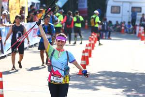 BIB: 4804
                            <button type="button" onclick="openModal(7093609)" class="btn btn-primary btn-sm float-right btn-popup" data-toggle="modal" data-target=".modal-high-quality">
                        <i class="fas fa-shopping-cart"></i> Add to Cart
                    </button>
                                            <button type="button" onclick="isThisMe(7093609, true)" class="btn btn-success btn-sm float-right btn-popup btn-isme hidden" data-toggle="tooltip" data-placement="bottom" title="นี่คือรูปของคุณใช่ไหม คลิกที่นี่เพื่อเอาเข้าอัลบั้ม">
                        <i class="fas fa-plus"></i> Add to album
                    </button>
                    <button type="button" onclick="isThisMe(7093609, false)" class="btn btn-warning btn-sm float-right btn-popup btn-isnotme hidden">
                        <i class="fas fa-ban"></i> Remove from album
                    </button>