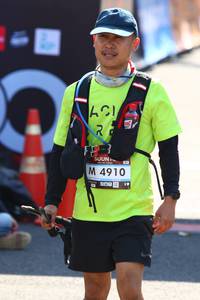 BIB: 4910
                            <button type="button" onclick="openModal(7090413)" class="btn btn-primary btn-sm float-right btn-popup" data-toggle="modal" data-target=".modal-high-quality">
                        <i class="fas fa-shopping-cart"></i> Add to Cart
                    </button>
                                            <button type="button" onclick="isThisMe(7090413, true)" class="btn btn-success btn-sm float-right btn-popup btn-isme hidden" data-toggle="tooltip" data-placement="bottom" title="นี่คือรูปของคุณใช่ไหม คลิกที่นี่เพื่อเอาเข้าอัลบั้ม">
                        <i class="fas fa-plus"></i> Add to album
                    </button>
                    <button type="button" onclick="isThisMe(7090413, false)" class="btn btn-warning btn-sm float-right btn-popup btn-isnotme hidden">
                        <i class="fas fa-ban"></i> Remove from album
                    </button>