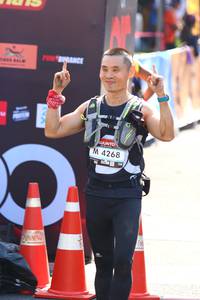 BIB: 4268
                            <button type="button" onclick="openModal(7094081)" class="btn btn-primary btn-sm float-right btn-popup" data-toggle="modal" data-target=".modal-high-quality">
                        <i class="fas fa-shopping-cart"></i> Add to Cart
                    </button>
                                            <button type="button" onclick="isThisMe(7094081, true)" class="btn btn-success btn-sm float-right btn-popup btn-isme hidden" data-toggle="tooltip" data-placement="bottom" title="นี่คือรูปของคุณใช่ไหม คลิกที่นี่เพื่อเอาเข้าอัลบั้ม">
                        <i class="fas fa-plus"></i> Add to album
                    </button>
                    <button type="button" onclick="isThisMe(7094081, false)" class="btn btn-warning btn-sm float-right btn-popup btn-isnotme hidden">
                        <i class="fas fa-ban"></i> Remove from album
                    </button>