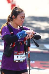 BIB: 4280
                            <button type="button" onclick="openModal(7092076)" class="btn btn-primary btn-sm float-right btn-popup" data-toggle="modal" data-target=".modal-high-quality">
                        <i class="fas fa-shopping-cart"></i> Add to Cart
                    </button>
                                            <button type="button" onclick="isThisMe(7092076, true)" class="btn btn-success btn-sm float-right btn-popup btn-isme hidden" data-toggle="tooltip" data-placement="bottom" title="นี่คือรูปของคุณใช่ไหม คลิกที่นี่เพื่อเอาเข้าอัลบั้ม">
                        <i class="fas fa-plus"></i> Add to album
                    </button>
                    <button type="button" onclick="isThisMe(7092076, false)" class="btn btn-warning btn-sm float-right btn-popup btn-isnotme hidden">
                        <i class="fas fa-ban"></i> Remove from album
                    </button>