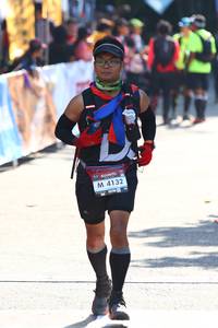 BIB: 4132
                            <button type="button" onclick="openModal(7093658)" class="btn btn-primary btn-sm float-right btn-popup" data-toggle="modal" data-target=".modal-high-quality">
                        <i class="fas fa-shopping-cart"></i> Add to Cart
                    </button>
                                            <button type="button" onclick="isThisMe(7093658, true)" class="btn btn-success btn-sm float-right btn-popup btn-isme hidden" data-toggle="tooltip" data-placement="bottom" title="นี่คือรูปของคุณใช่ไหม คลิกที่นี่เพื่อเอาเข้าอัลบั้ม">
                        <i class="fas fa-plus"></i> Add to album
                    </button>
                    <button type="button" onclick="isThisMe(7093658, false)" class="btn btn-warning btn-sm float-right btn-popup btn-isnotme hidden">
                        <i class="fas fa-ban"></i> Remove from album
                    </button>