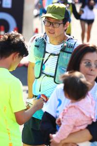 BIB: 
                            <button type="button" onclick="openModal(7091431)" class="btn btn-primary btn-sm float-right btn-popup" data-toggle="modal" data-target=".modal-high-quality">
                        <i class="fas fa-shopping-cart"></i> Add to Cart
                    </button>
                                            <button type="button" onclick="isThisMe(7091431, true)" class="btn btn-success btn-sm float-right btn-popup btn-isme hidden" data-toggle="tooltip" data-placement="bottom" title="นี่คือรูปของคุณใช่ไหม คลิกที่นี่เพื่อเอาเข้าอัลบั้ม">
                        <i class="fas fa-plus"></i> Add to album
                    </button>
                    <button type="button" onclick="isThisMe(7091431, false)" class="btn btn-warning btn-sm float-right btn-popup btn-isnotme hidden">
                        <i class="fas fa-ban"></i> Remove from album
                    </button>