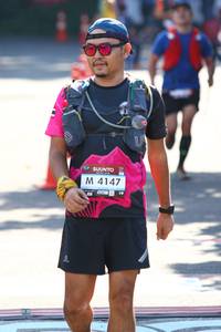 BIB: 4147
                            <button type="button" onclick="openModal(7092891)" class="btn btn-primary btn-sm float-right btn-popup" data-toggle="modal" data-target=".modal-high-quality">
                        <i class="fas fa-shopping-cart"></i> Add to Cart
                    </button>
                                            <button type="button" onclick="isThisMe(7092891, true)" class="btn btn-success btn-sm float-right btn-popup btn-isme hidden" data-toggle="tooltip" data-placement="bottom" title="นี่คือรูปของคุณใช่ไหม คลิกที่นี่เพื่อเอาเข้าอัลบั้ม">
                        <i class="fas fa-plus"></i> Add to album
                    </button>
                    <button type="button" onclick="isThisMe(7092891, false)" class="btn btn-warning btn-sm float-right btn-popup btn-isnotme hidden">
                        <i class="fas fa-ban"></i> Remove from album
                    </button>