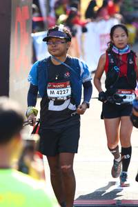 BIB: 4227, 785
                            <button type="button" onclick="openModal(7093376)" class="btn btn-primary btn-sm float-right btn-popup" data-toggle="modal" data-target=".modal-high-quality">
                        <i class="fas fa-shopping-cart"></i> Add to Cart
                    </button>
                                            <button type="button" onclick="isThisMe(7093376, true)" class="btn btn-success btn-sm float-right btn-popup btn-isme hidden" data-toggle="tooltip" data-placement="bottom" title="นี่คือรูปของคุณใช่ไหม คลิกที่นี่เพื่อเอาเข้าอัลบั้ม">
                        <i class="fas fa-plus"></i> Add to album
                    </button>
                    <button type="button" onclick="isThisMe(7093376, false)" class="btn btn-warning btn-sm float-right btn-popup btn-isnotme hidden">
                        <i class="fas fa-ban"></i> Remove from album
                    </button>