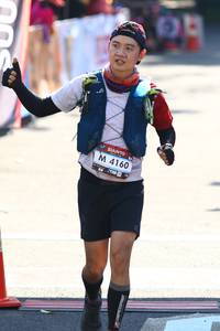 BIB: 4160
                            <button type="button" onclick="openModal(7091288)" class="btn btn-primary btn-sm float-right btn-popup" data-toggle="modal" data-target=".modal-high-quality">
                        <i class="fas fa-shopping-cart"></i> Add to Cart
                    </button>
                                            <button type="button" onclick="isThisMe(7091288, true)" class="btn btn-success btn-sm float-right btn-popup btn-isme hidden" data-toggle="tooltip" data-placement="bottom" title="นี่คือรูปของคุณใช่ไหม คลิกที่นี่เพื่อเอาเข้าอัลบั้ม">
                        <i class="fas fa-plus"></i> Add to album
                    </button>
                    <button type="button" onclick="isThisMe(7091288, false)" class="btn btn-warning btn-sm float-right btn-popup btn-isnotme hidden">
                        <i class="fas fa-ban"></i> Remove from album
                    </button>